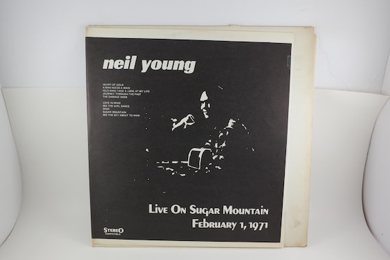 Vintage 1971 Neil Young Vinyl LP - Live On Sugar Mountain