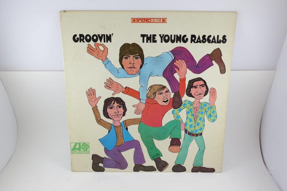 Vintage 1967 Vinyl LP Record Groovin' The Young Rascals Excellent Condition 71306