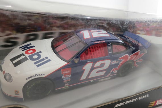 1997 Hot Wheels Pro Racing 1:24 Scale Nascar Diecast #12 Jeremy Mayfield Mobile 1 Ford Taurus New In Original Box