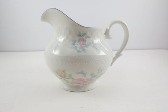 Vintage Royal Doulton Valencia TC1144 Creamer Moselle Collection Perfect Condition