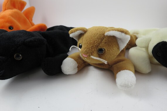 Collection of Six TY Beanie Babies Velvet Nip Chops Weenie Bongo Goldie Early Versions No Hang Tags