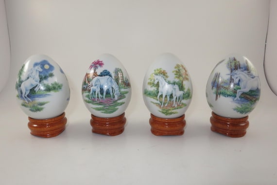 Set of 4 Vintage Princeton Gallery Hand Painted Porcelain Decorative Eggs with Stands