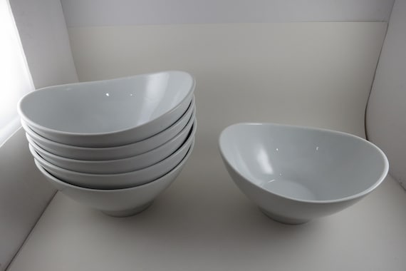 Crate & Barrel Small Swoop Bowls Bret Bortner White Set of 6