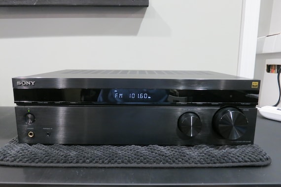 2005 Sony STR-DH190 Audio Video Control Center with Remote 200 Watts