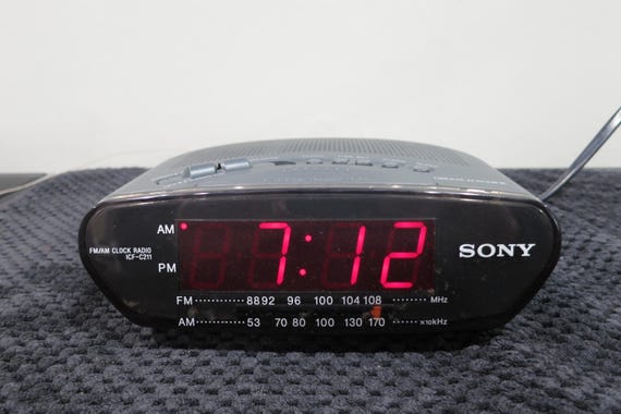 1990's Sony Dream Machine Clock Radio ICF-C211: Red Display, FM/AM Alarm
