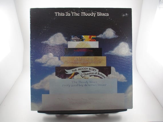 Vintage 1974 Vinyl LP Record The Moody Blues This  is the Moody Blues Excellent Condition 68692