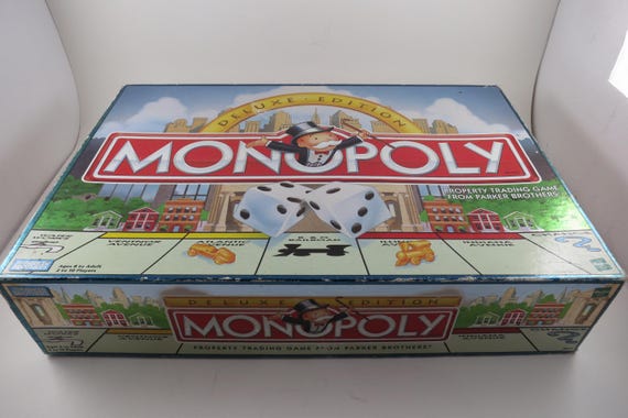 Vintage 1995 Monopoly Deluxe Edition: Wood Houses, Gold Tokens