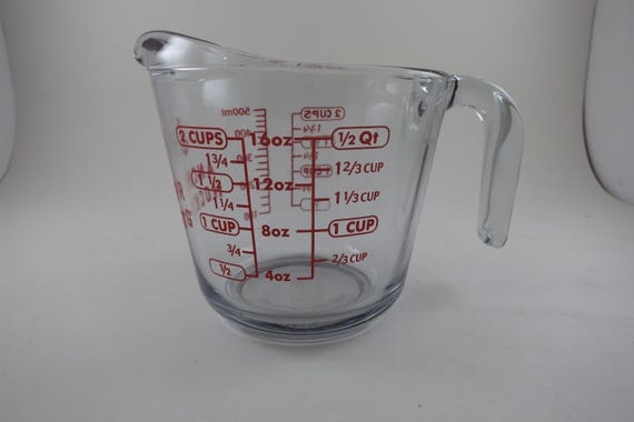 Vintage Anchor Hocking 2-Cup Measuring Cup - Red Lettering