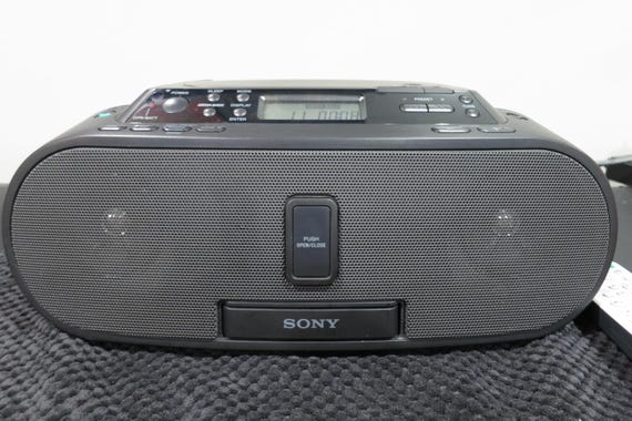 Vintage Sony ZS-S2IP Boom Box CD Player with Remote