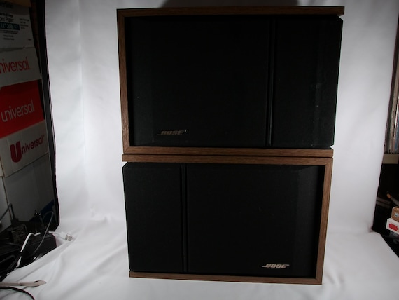 Pair of 1991 Bose 201 Series III Bookshelf Speakers Wood Cases