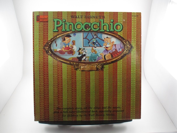 Vintage 1960 Vinyl LP Record Walt Disney's Pinocchio Color Picture Book Excellent Condition Die Cut Cover 52892