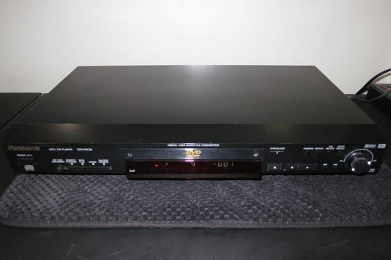 2002 Panasonic DVD-RV32 DVD/CD Player: Black with Remote