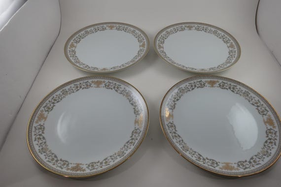 Noritake Gracelyn Pattern 5856 Set of Four 8 1/4 Inch Salad Plates