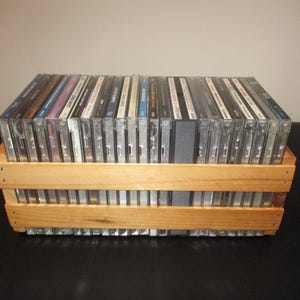 Vintage Natural Pine Naturals CD Holder Display Holds 25 Disc's ...