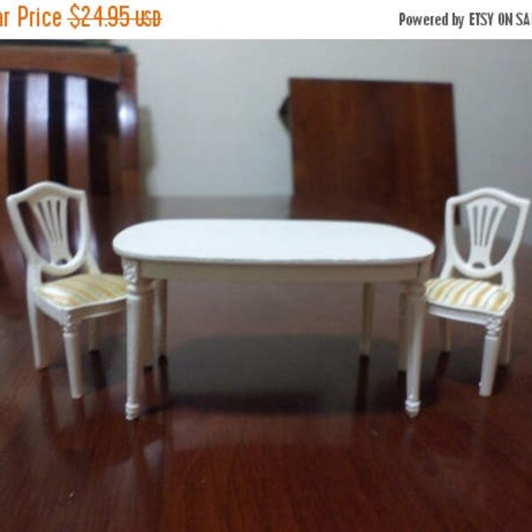 Save 50% Today Vintage Miniature Dollhouse White Table and Chair Set Formal Dining Table Shield Back Chairs Excellent Condition