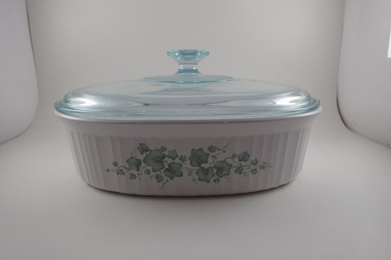 Vintage Corning Ware 2.8 Liter Callaway Ivy Casserole Dish F-2-B with Glass Lid