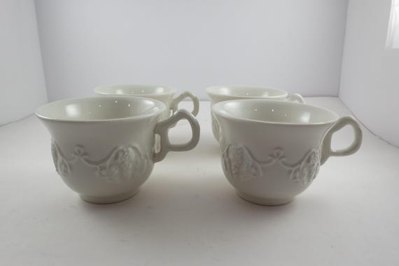 Set of Four Vintage Red Cliff Ironstone Grape Pattern Cups Excellent Used Condition