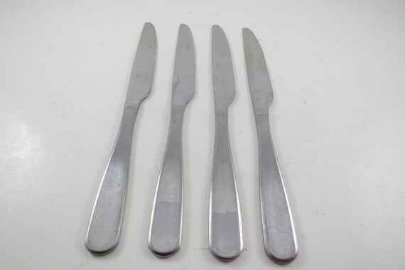 WMF German Flatware Knives, Set of Four 9 Inch