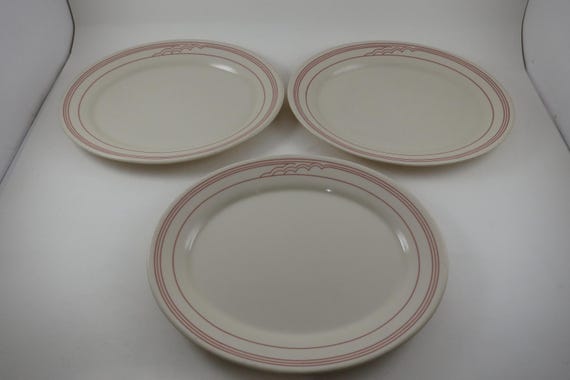 Vintage Corning Comcor Cumulus 9 1/2 Inch Platters-Set of 3