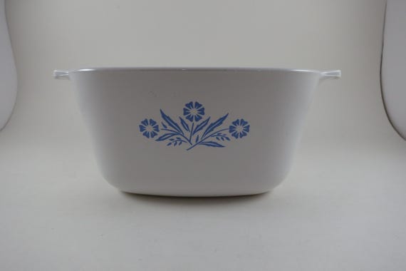 Vintage Corning Ware Blue Cornflower Saucepan: 1.75 Quart P-1 3/4-B