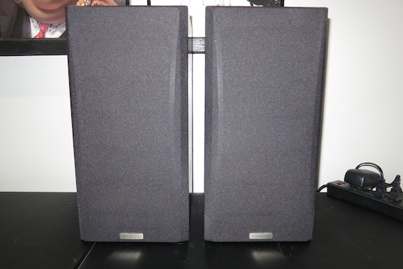 Pair of Vintage 90's Kenwood Black Faux Wood 100 Watt Bookshelf Speakers