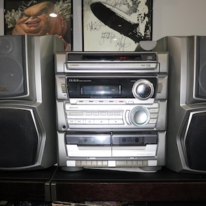 Vintage 1999 Aiwa CX-ZL31 Digital Audio System Complete Home