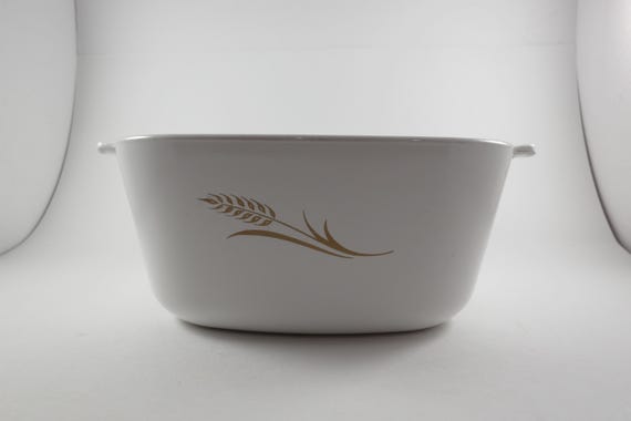 Vintage Corning Ware Golden Wheat Pattern Casserole Dish W 2 1/2 B