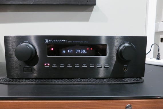 1990's Element ESTR200 Stereo Receiver Amplifier 200 Watts