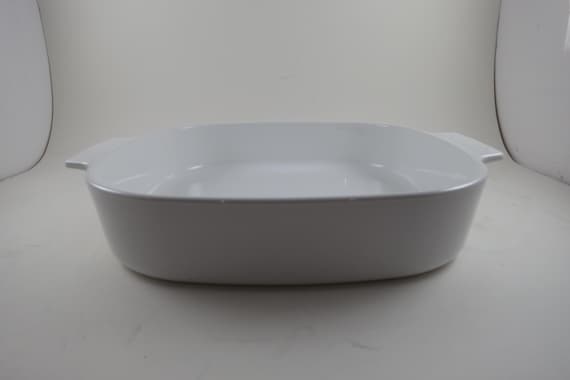 Vintage Corning Ware Skillet: 10x10 Inch All White A-10-B