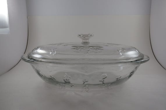 Vintage Heavy Glass Anchor Hocking Covered 13 Inch Casserole Bowl with Lid Embossed