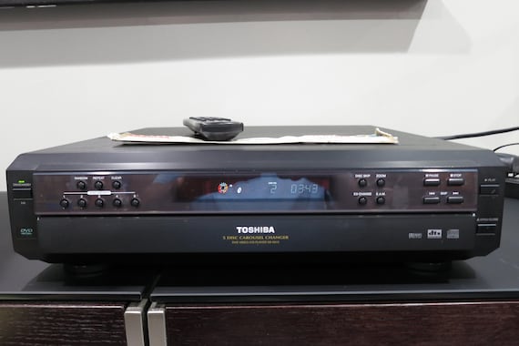 Vintage 2002 Toshiba SD-K615 DVD/CD Player Changer Black Carousel Type