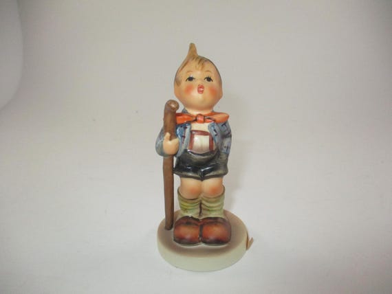 Vintage Goebel Hummel Little Hiker 76 2/0 4 Inches Tall Perfect Condition