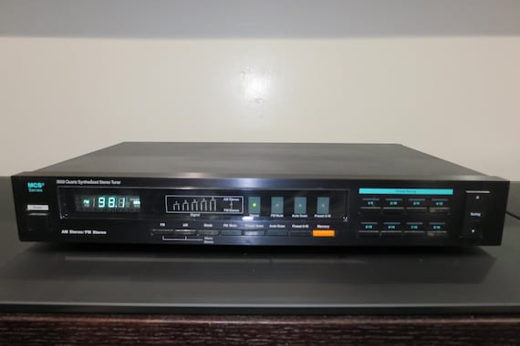 Vintage 80s MCS 3050 Quartz Synthesized Stereo Tuner