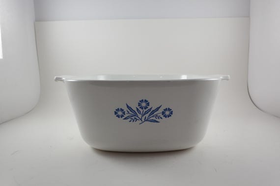 1979-1985 Corning Ware P-2 1/2-B Blue Cornflower 2 1/2 Quart Saucepan Excellent Condition