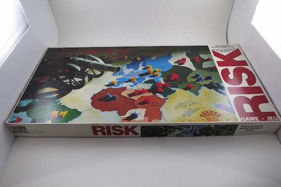 Vintage 1975 Parker Brothers Board Game RISK Canadian Version English & French Complete