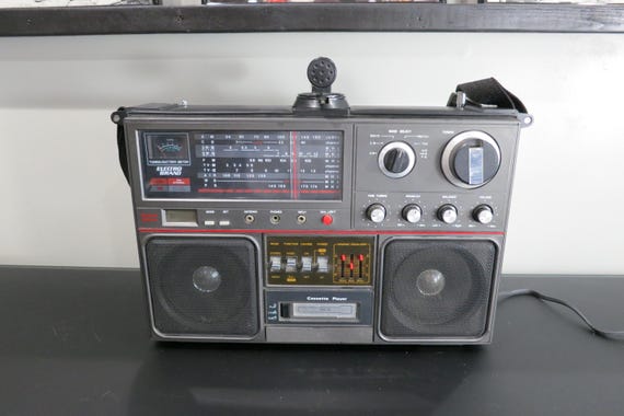 Vintage Electro Brand Model 2971 10 Band SW Radio Boom Box Works Well Unique Design 1980s