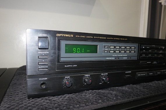 Vintage Optimus STA-2160 Digital Synthesized Stereo Receiver 250 Watts