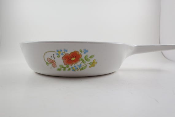 1977-1979 Corning Ware P-83-B Wildflower Pattern Manuette 6 1/2 Inch Skillet Excellent Condition