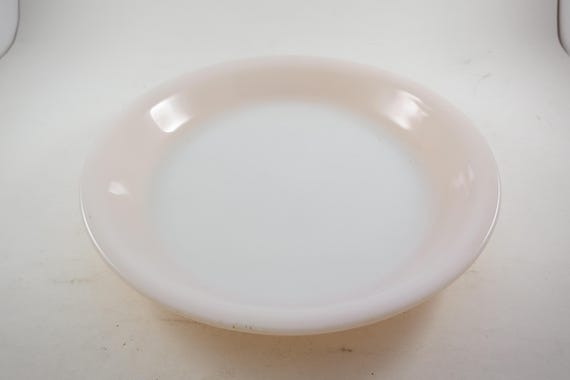 Vintage Fire King Peach Lusterware  9 Inch Pie Plate