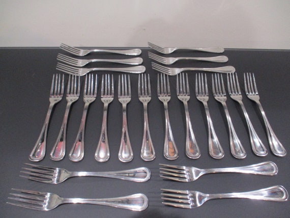 Set of 22 Vintage Adams Burch Stainless Dinner Forks Like New Condition