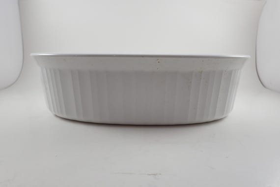 Corelle White Oval Casserole Dish: 2.5 Quart