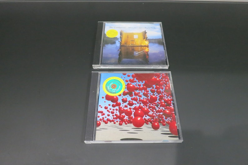 Los CD de The Cranberries se venden individualmente. imagen 6