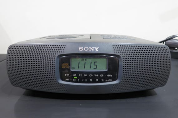 Vintage 1990s Sony Dream Machine CD Clock Radio: Model ICF-CD820