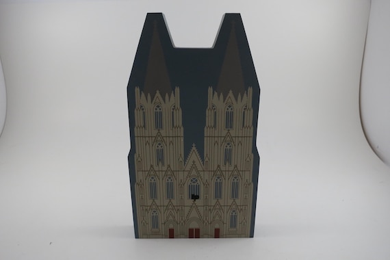 Faline The Cat's Meow: 1995 Cologne Cathedral Germany Smuckers Collectors Series