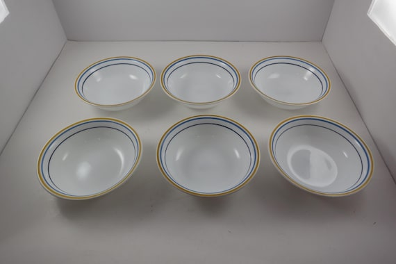 Set of Six Vintage Corelle by Corning Casa Flora Pattern 5 1/4 Inch Fruit Bowls Excellent Used Condition