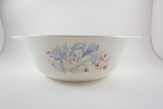 Vintage Pyrex England Blue Iris Oval Casserole Dish