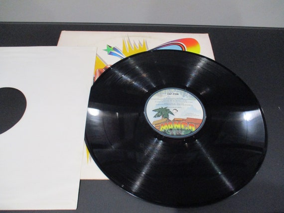 米LP Zap Pow Reggae Rules ! RNLP015 Rhino Records (2) /00260 Zap Pow – Reggae Rules ! – Vinyl (LP, Album), 1980 [r2692828