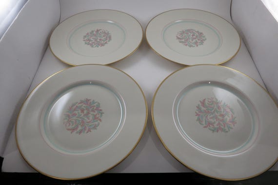Vintage Franciscan Rossmore 10 5/8 Inch Dinner Plates-Set of 4