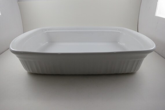 Corning Ware 9x13 Inch Baking Dish in French White