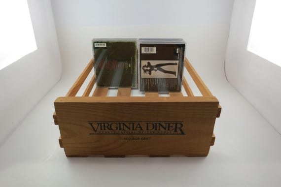 Vintage Virginia Diner Double Wooden CD Crate Holder Up to 50 Discs Excellent Original Condition